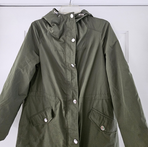 Green Jacket - Picture 5 of 7